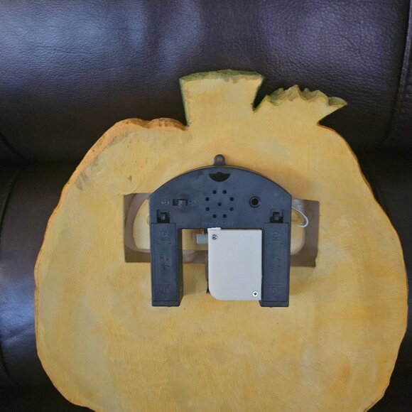 Vintage 2006 Halloween Animated Pumpkin Face Light Up Motion Eyes - Picture 7 of 13